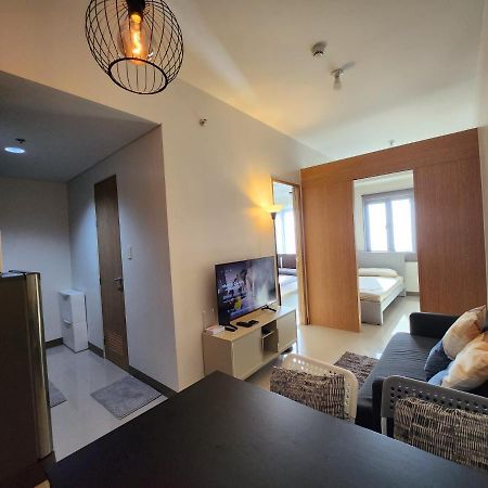 Bloom Residences Condo 2Br Manila Exteriör bild