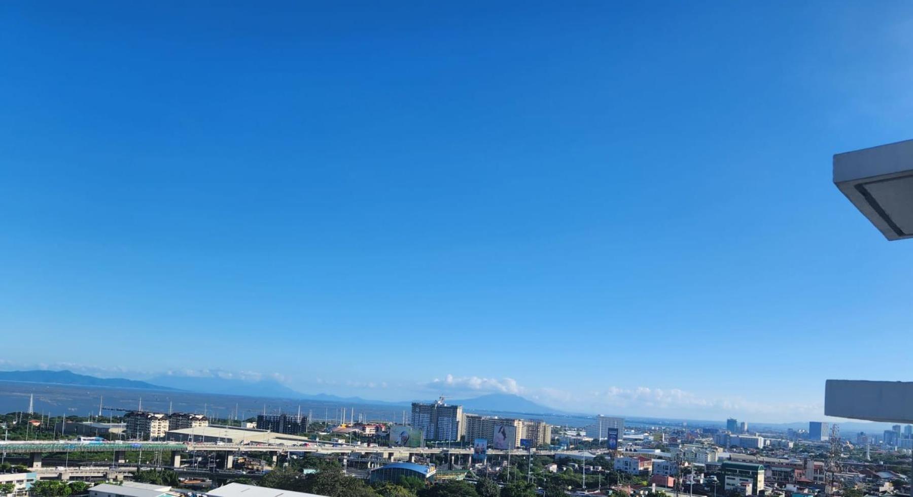 Bloom Residences Condo 2Br Manila Exteriör bild