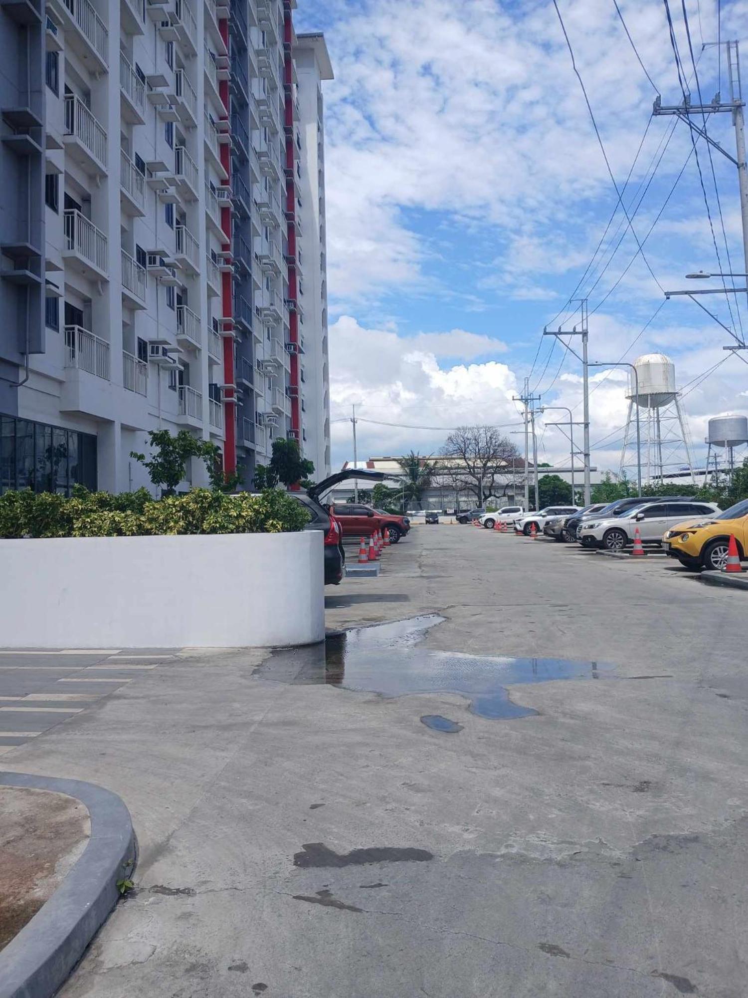 Bloom Residences Condo 2Br Manila Exteriör bild